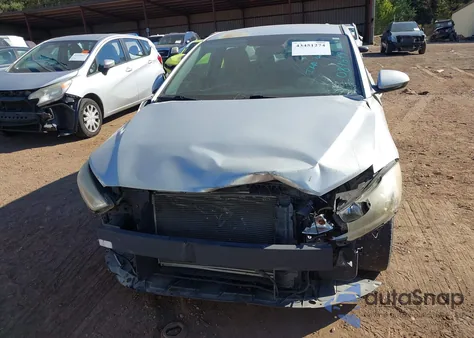 2017 Hyundai Elantra Se из США, поврежденный, VIN 5NPD84LFXHH084649